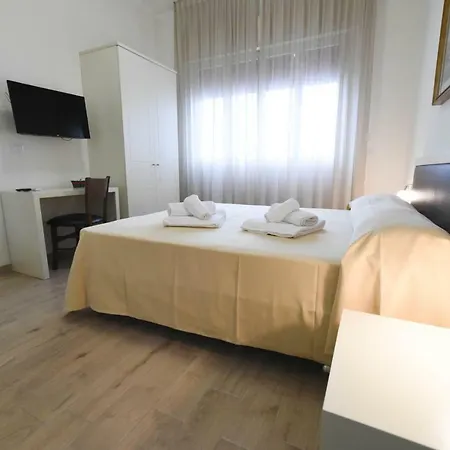 Fra'imari Guest house *