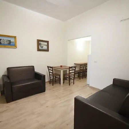 Guest house Fra'imari