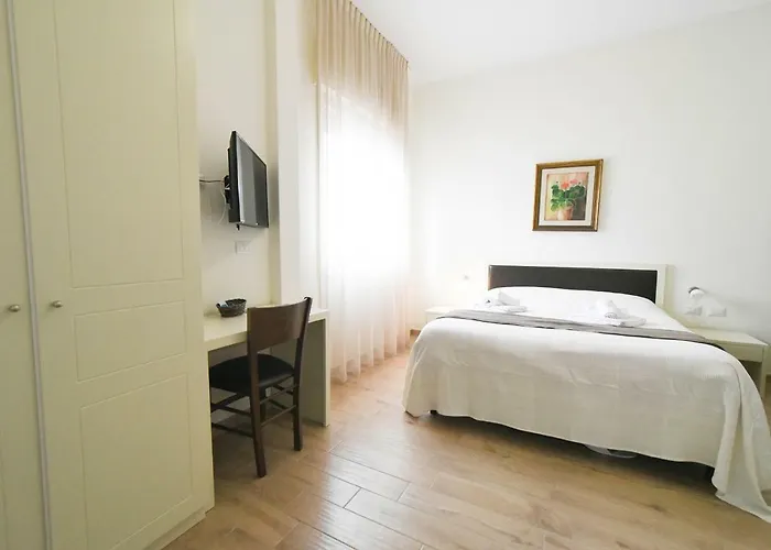 Fra'imari 4* Gallipoli